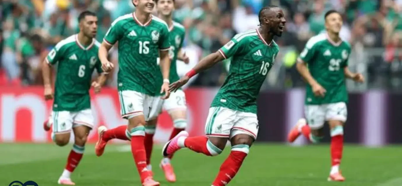 Mexico defeat Ecuador 2-0 to book World Cup last-16 spot and end knockout drought